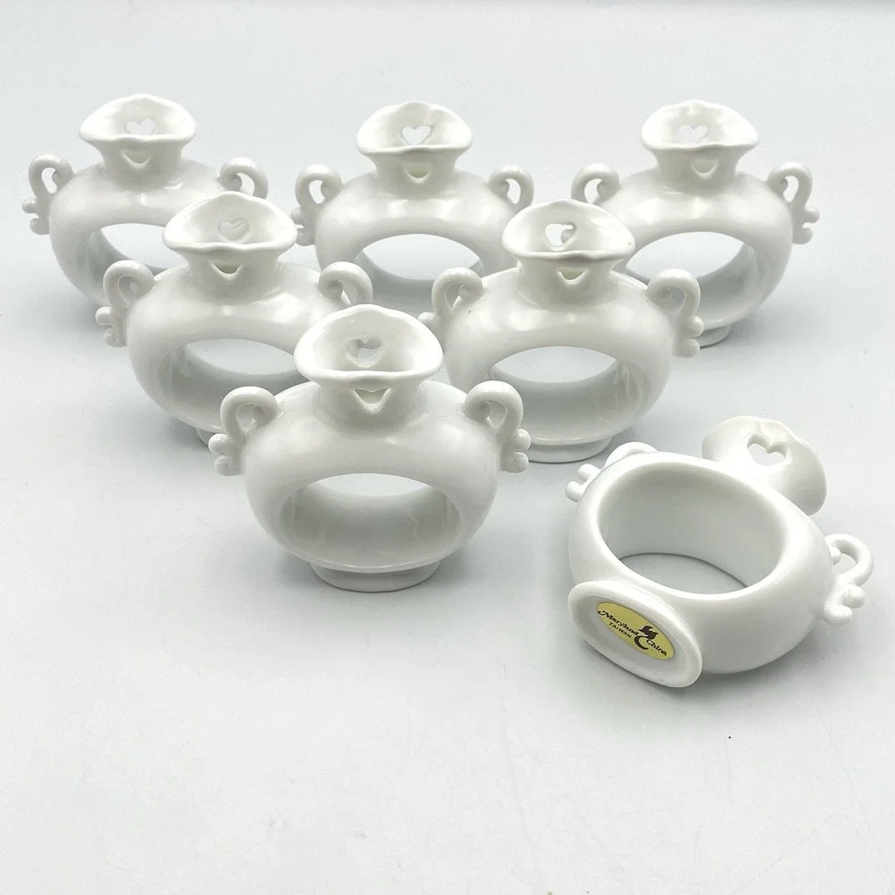 Vintage Manyland China Taiwan White Porcelain Napkin Rings Set of 7 Heart 2.5